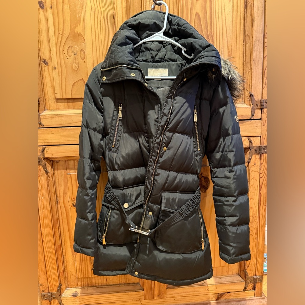 Michael Kors down hooded/belted puffer parka